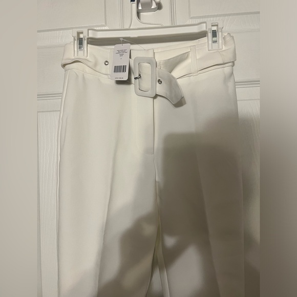 Bebe size 2 highways, self belt woven cigarette leg pant white off-white - Picture 3 of 4